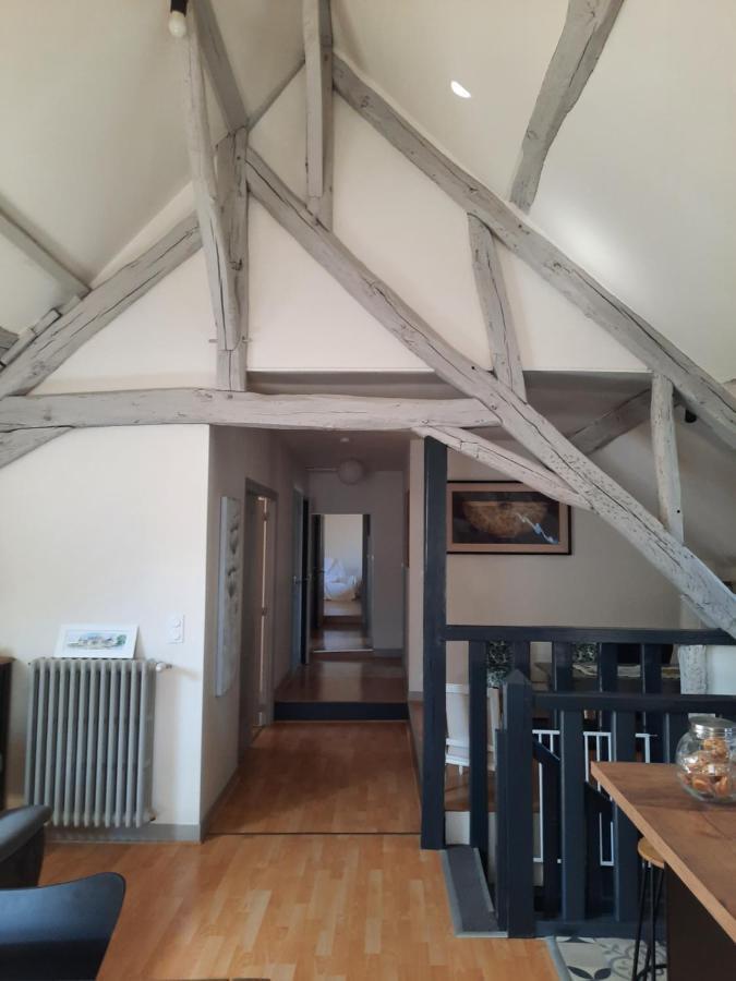 Grand Appartement Tout Confort Proche De Chambord Saint-Claude-de-Diray Exterior foto